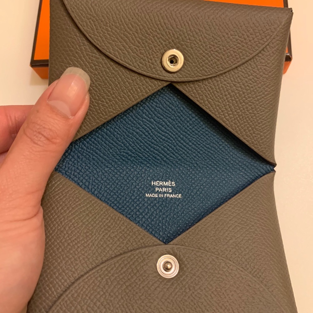 Authentic Hermès Calvi card holder
